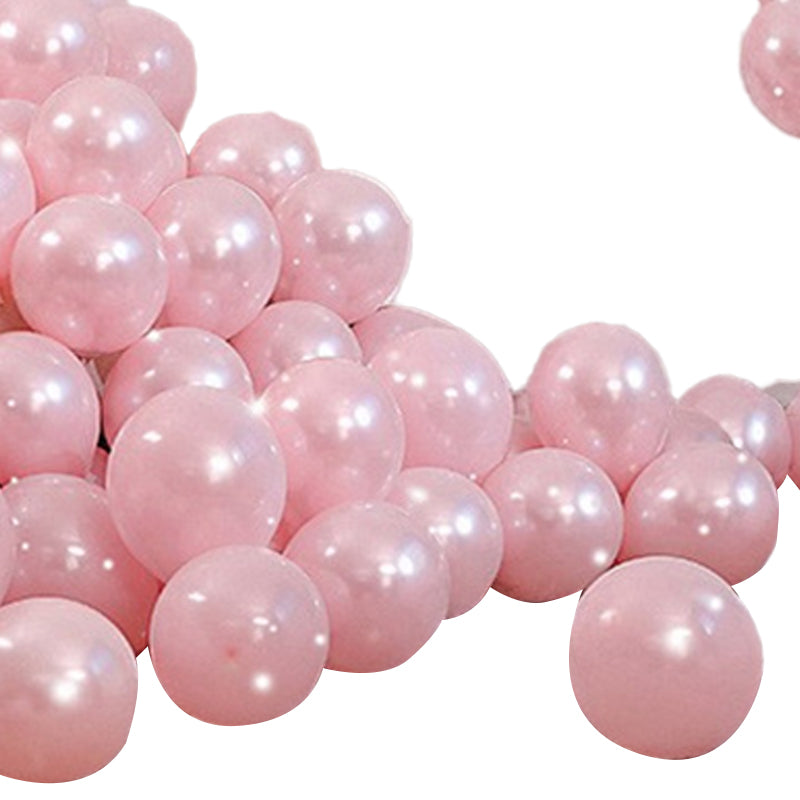 Vintage-style balloon decorations for birthday parties, weddings, and bridal suites¡ªcreating a romantic pink setting
