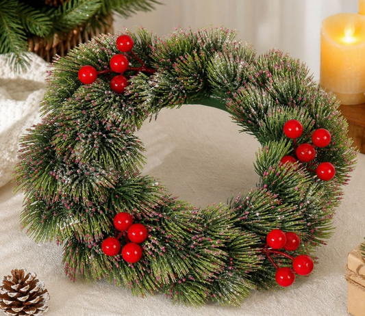 European-style Christmas garland with red berries¡ªsuitable for door, wall, or ceiling hanging, as well as mall window displays and hotel decor