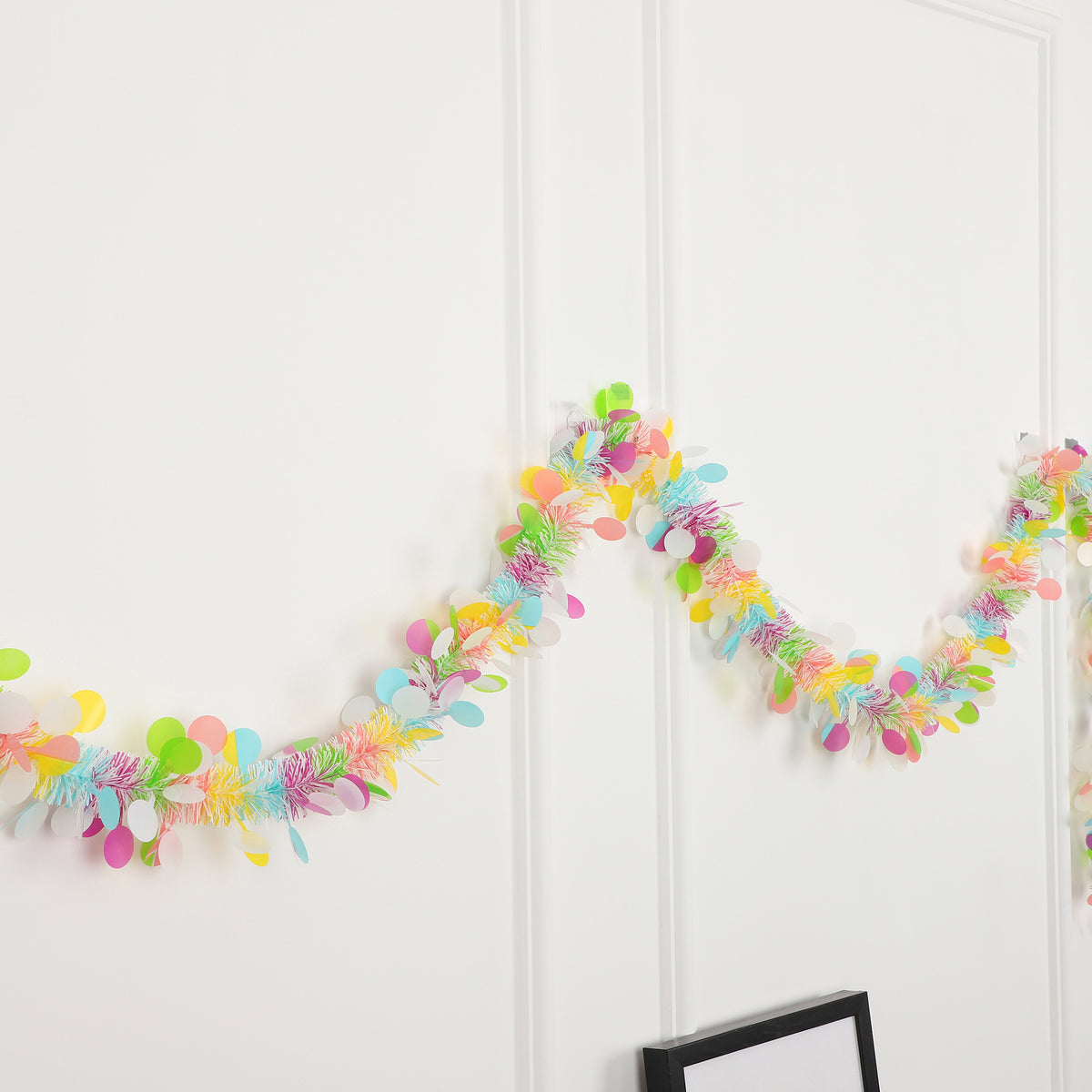 2m Colorful Easter Streamers ¨C Macaron-Colored Heart Garlands for Kindergarten Openings, Birthdays, and Graduation Parties