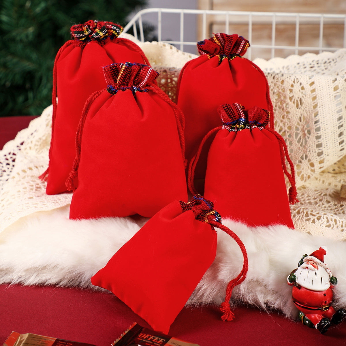 Red Plaid-Patchwork Fabric Bag ¨C Apple Packaging, Storage, Candy/Gift Bag, or Festive Party Favor Bag