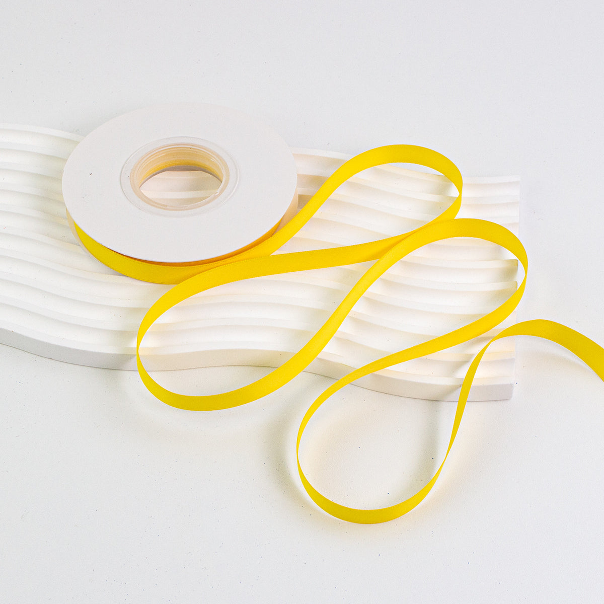 Double-sided matte ribbon for floral arrangements, cakes, and gift box bows