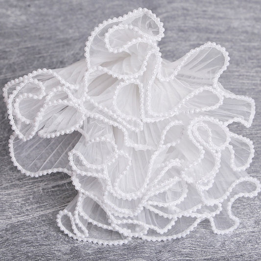 Wavy-edge mesh floral packaging material; pearl-accented wavy mesh for flower wrapping; florist supplies; Qixi Festival bouquet wrapping paper