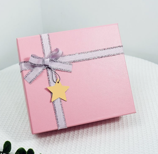 Vintage Top-and-Base Gift Box