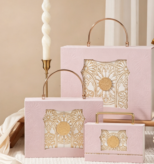 Baroque Velvet Gift Box with Light Luxury Handbag